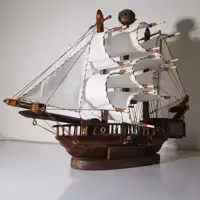 ماکت کشتی چوبی  بادبانی کلکسیونی  سایز متوسط (پس کرایه)