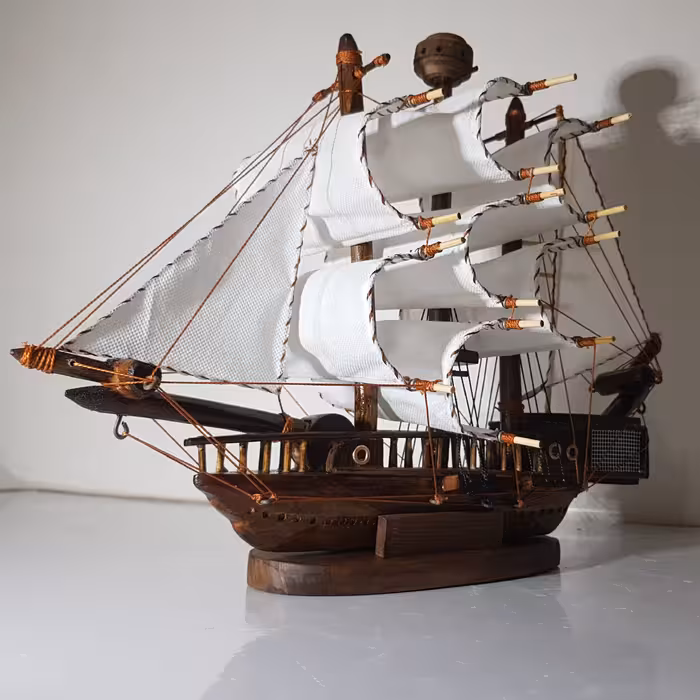 ماکت کشتی چوبی  بادبانی کلکسیونی  سایز متوسط (پس کرایه)