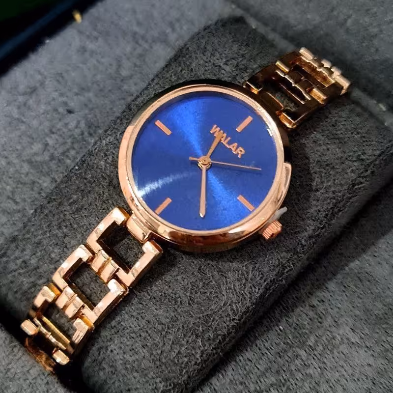 ساعت مچی زنانه مجلسی بند دستبندی والار Walar