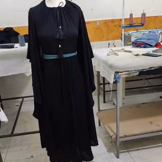 مانتو مجلسی کرپ حریر دوتیکه