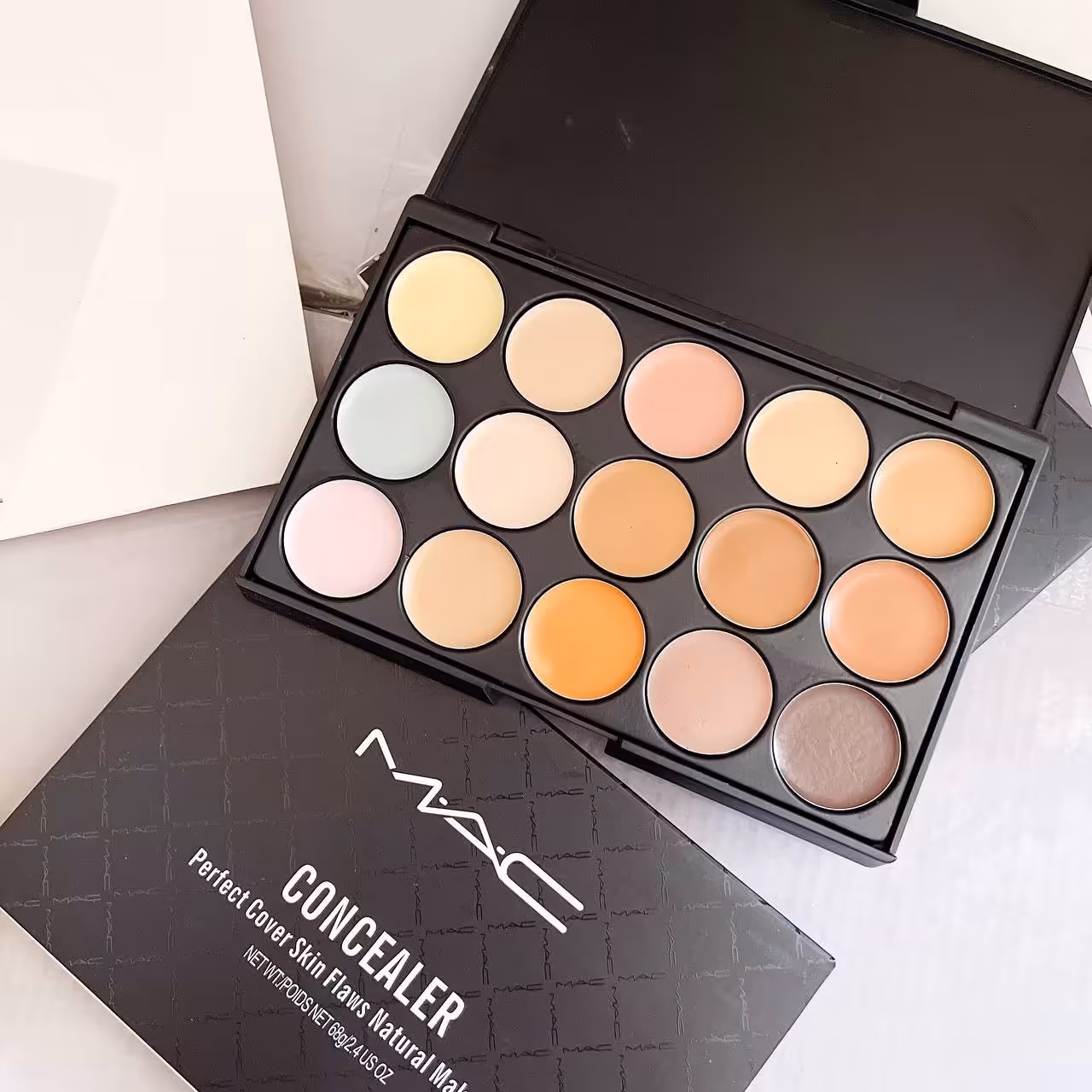 پالت چندکاره گریم 