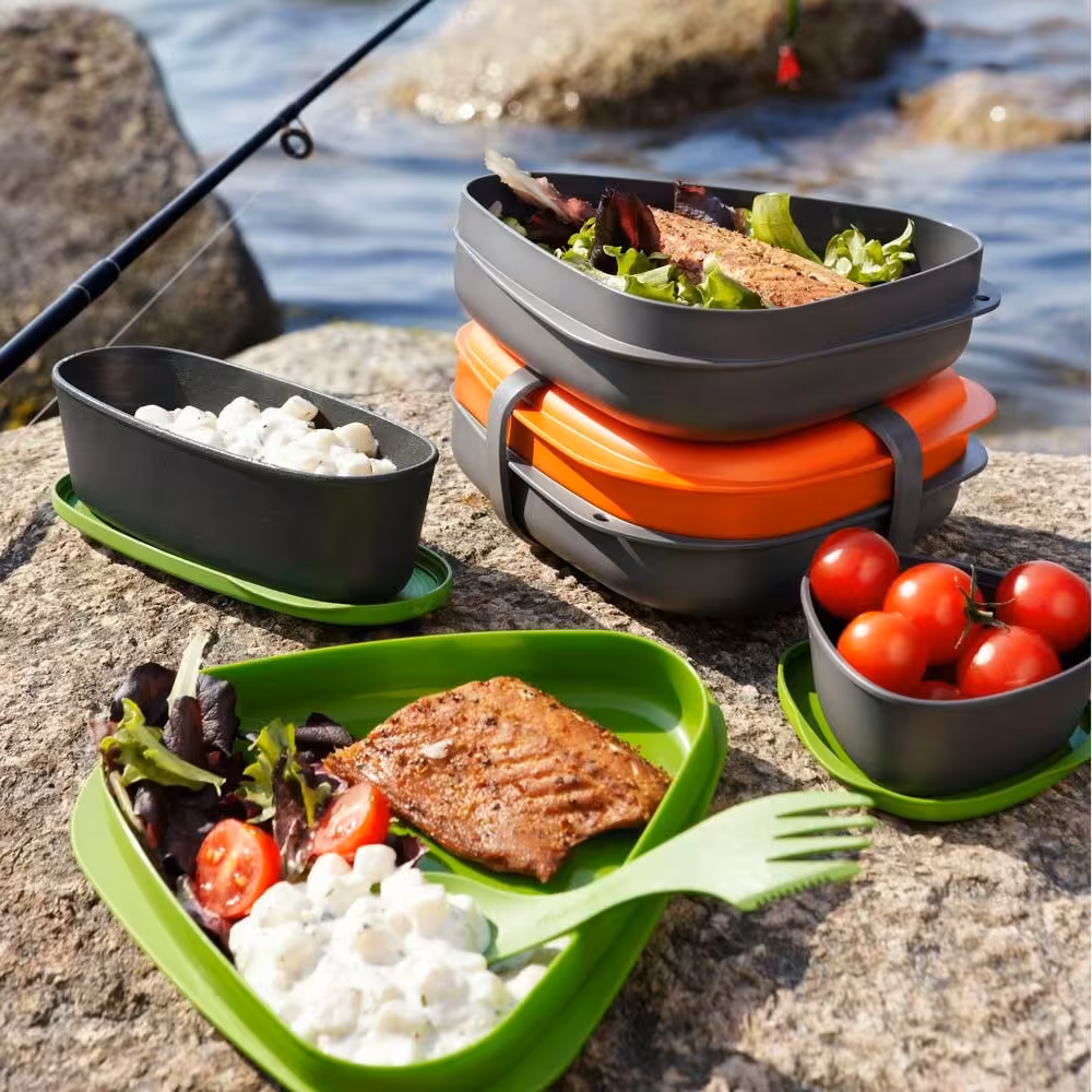 ظروف هشت تیکه 