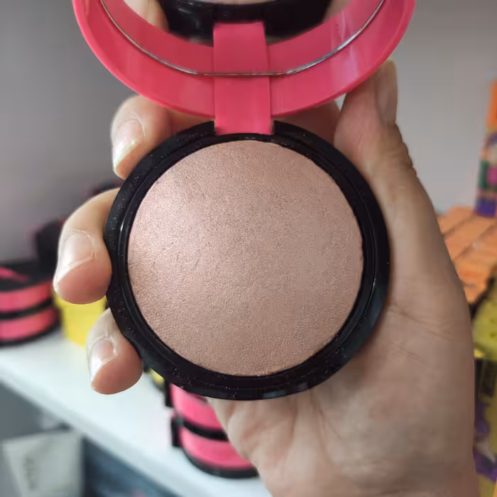 هایلایتر  مون داست کالیستا با کیفیت و عالی در چهار شماره زیبا