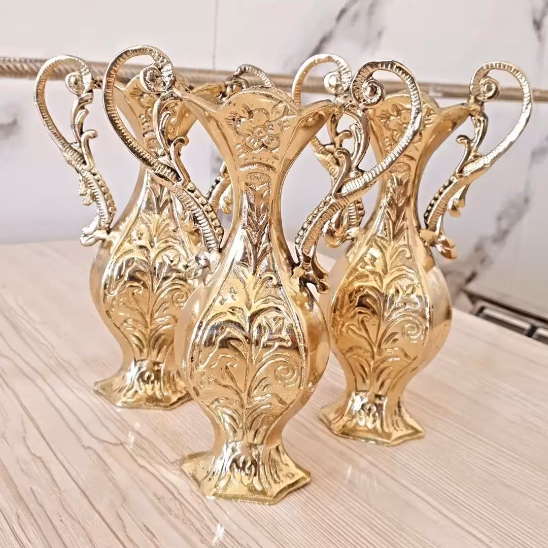 گلدان رومیزی برنزی