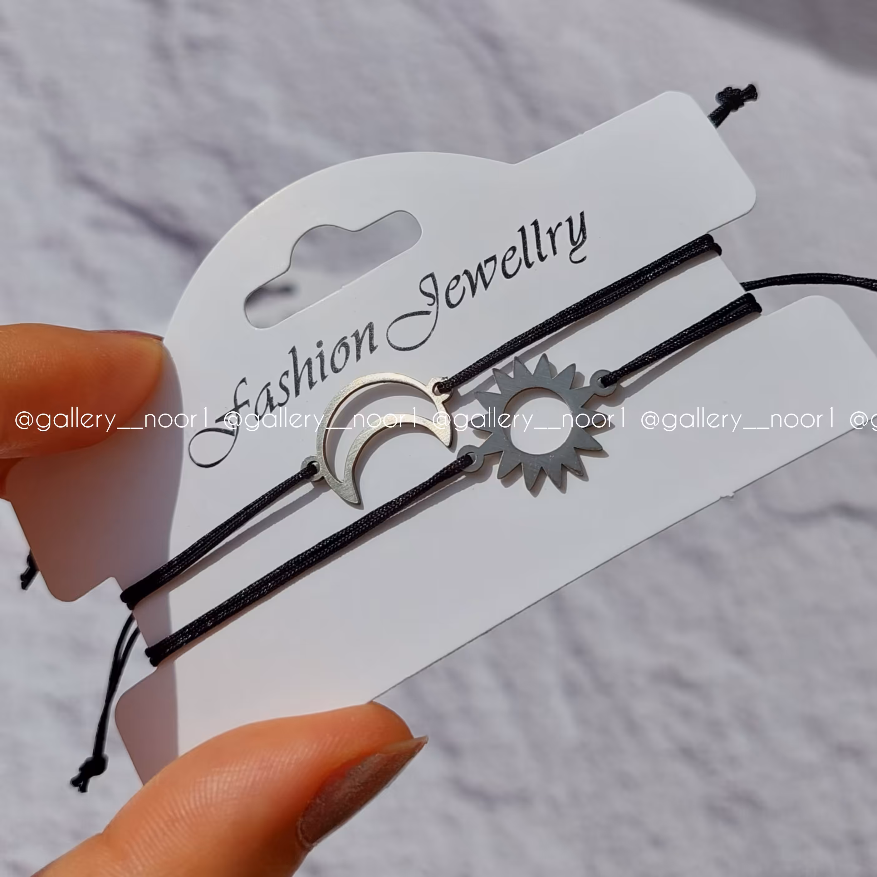 دستبند ست کاپلی یا ست دوستی پلاک استیل و بند نخی آسانسوری مدل ماه و خورشید