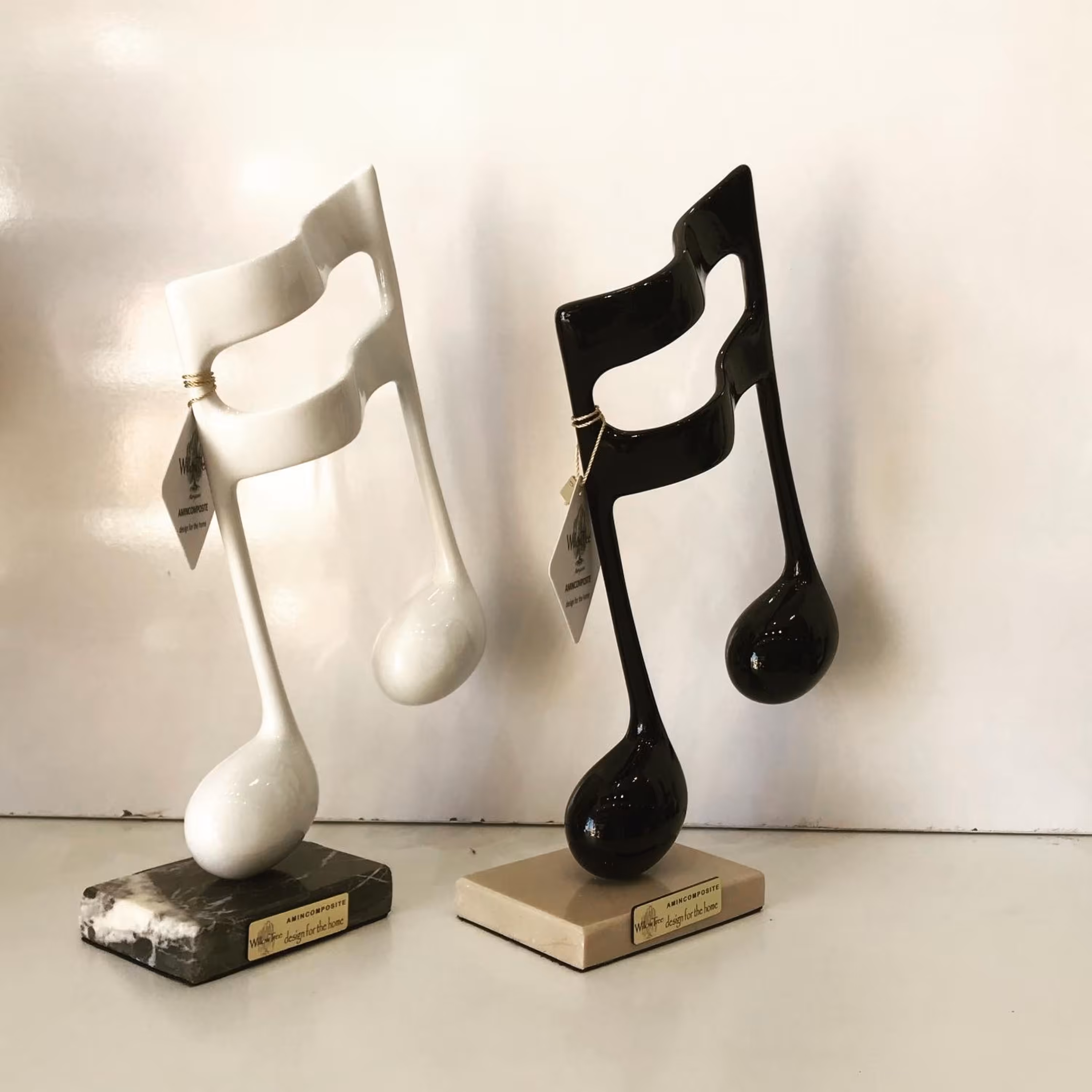 دکوری مجسمه نت موسیقی دولاچنگ