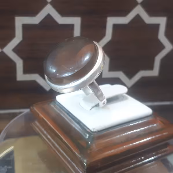 عقیق یمنی کبدی کلکسیونی وزن 14.5 گرم