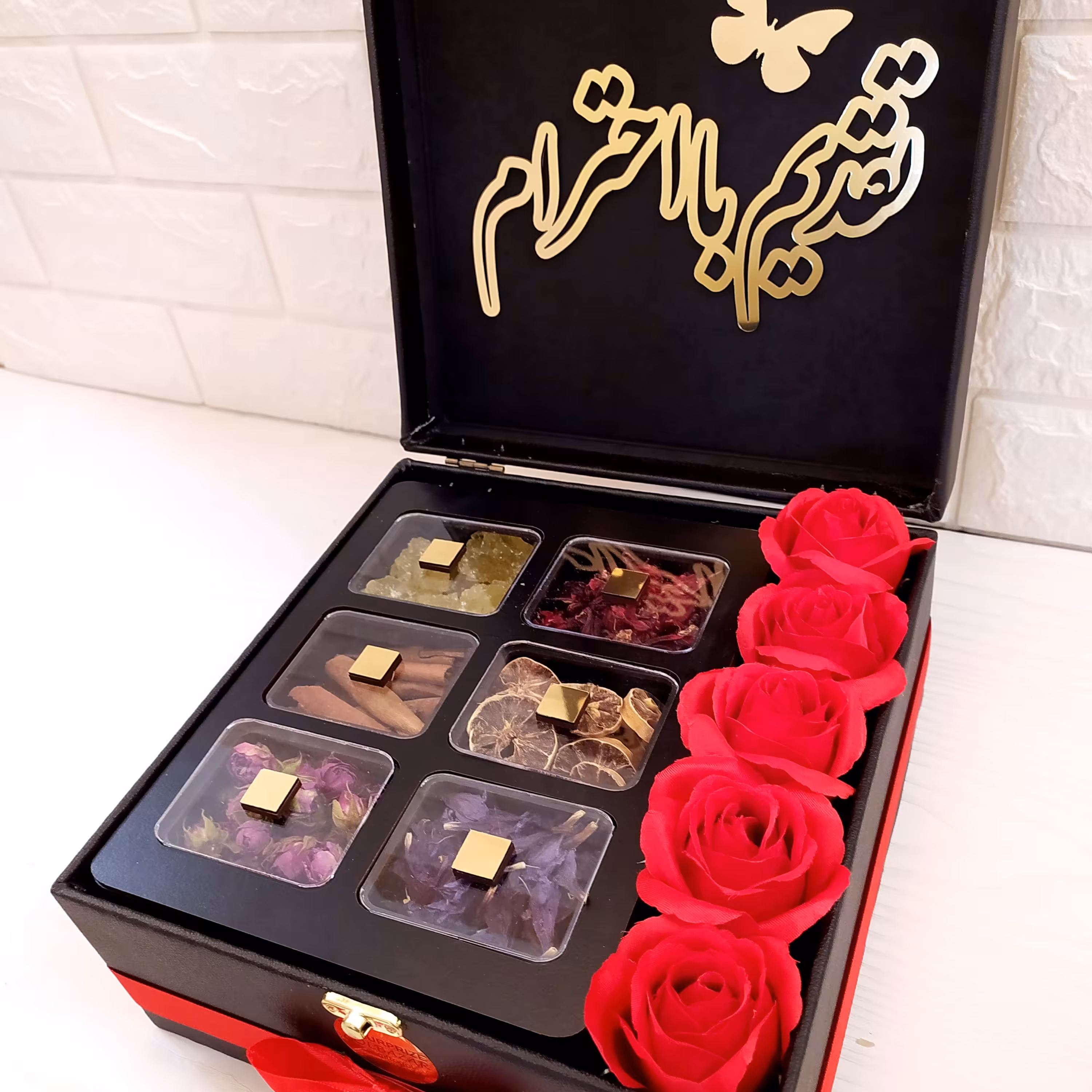 باکس گل و دمنوش