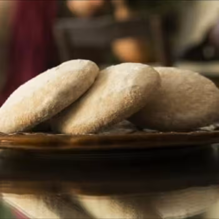 کلوچه گردویی 5ستاره فدک (سوغات بجستان)