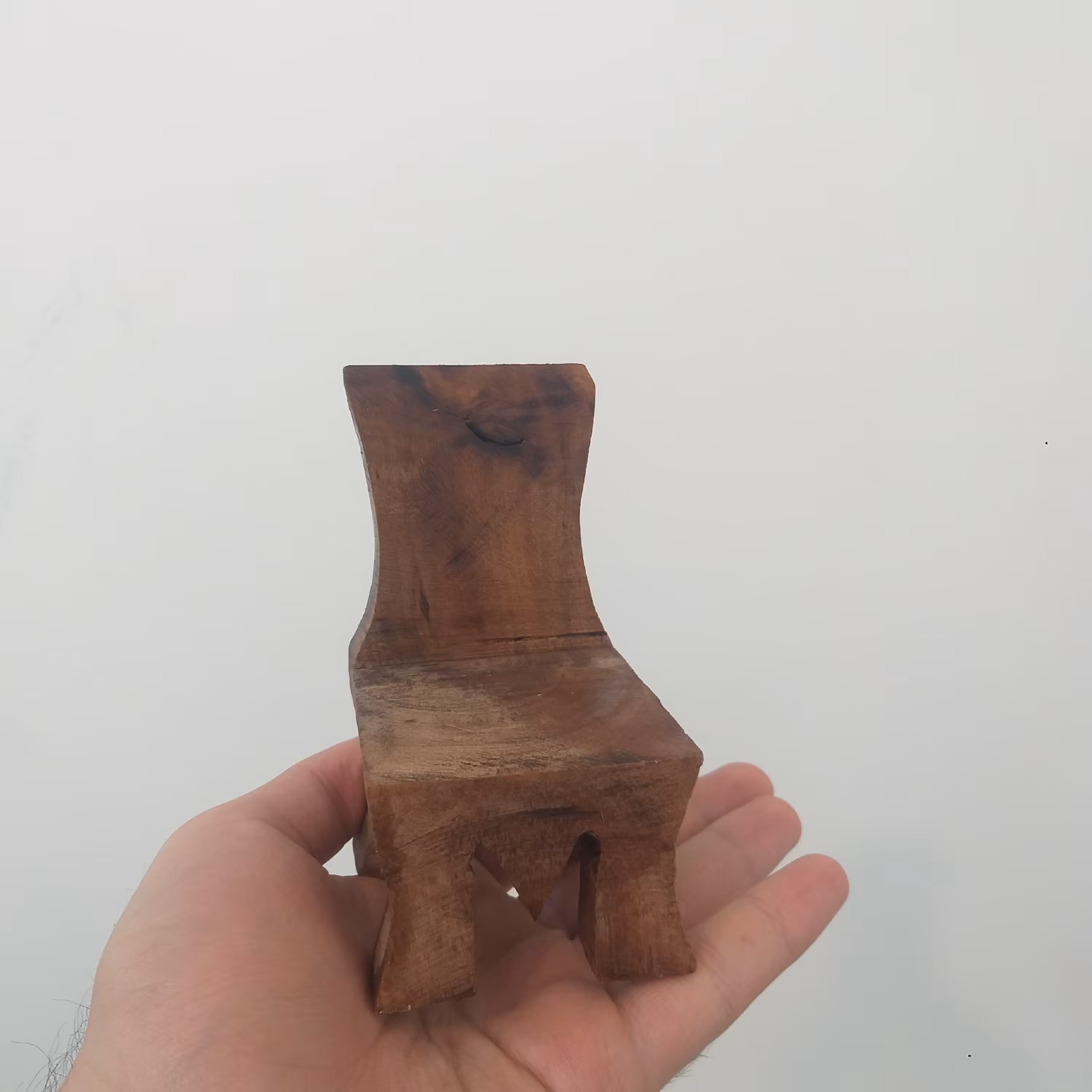 صندلی کوچک تزئینی 