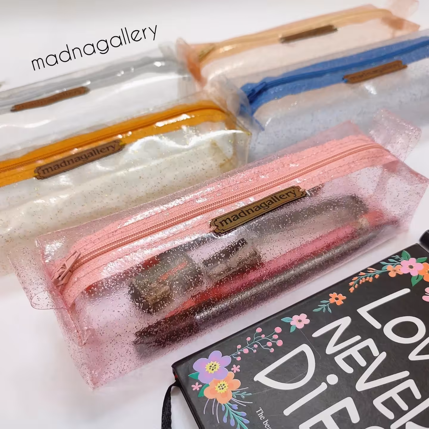 کیف جامدادی اکلیلی در 5رنگ مختلف