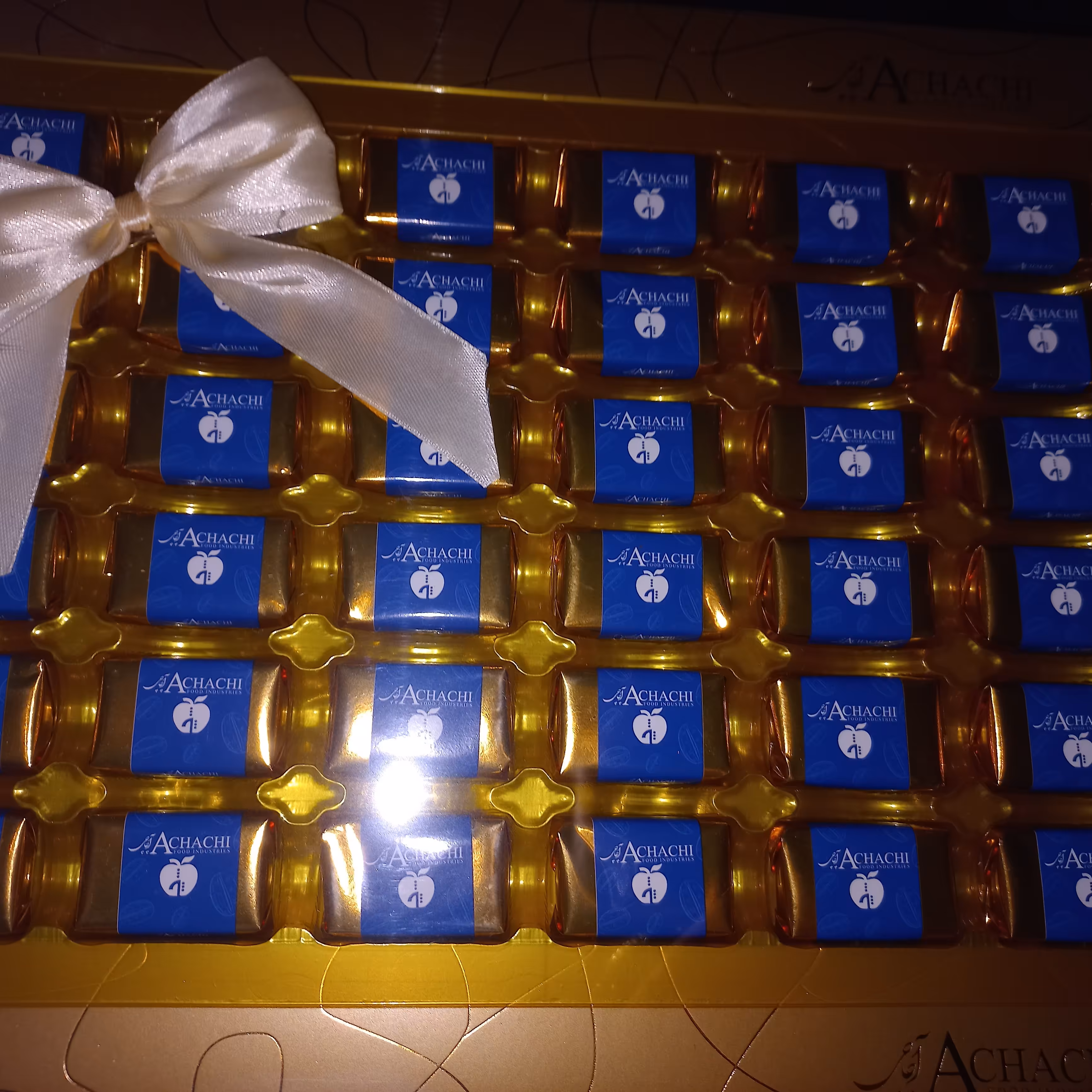 شکلات کادویی آچاچی هشت بسته 36عددی