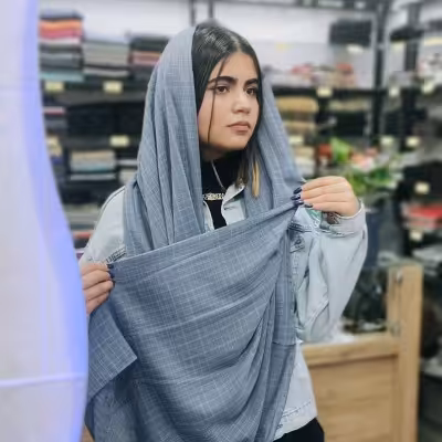 شال ساده منگوله دار