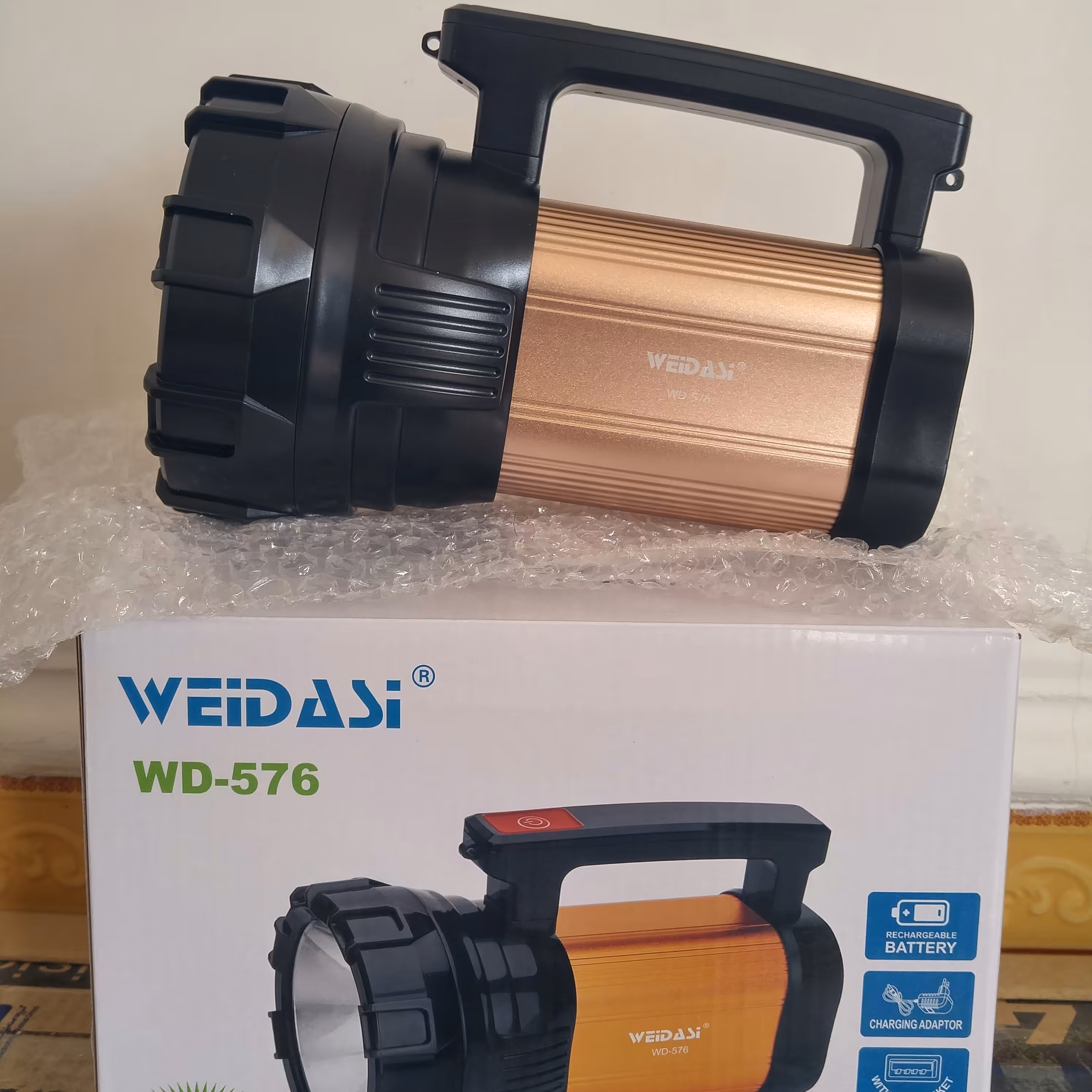 چراغ قوه ویداسی 576