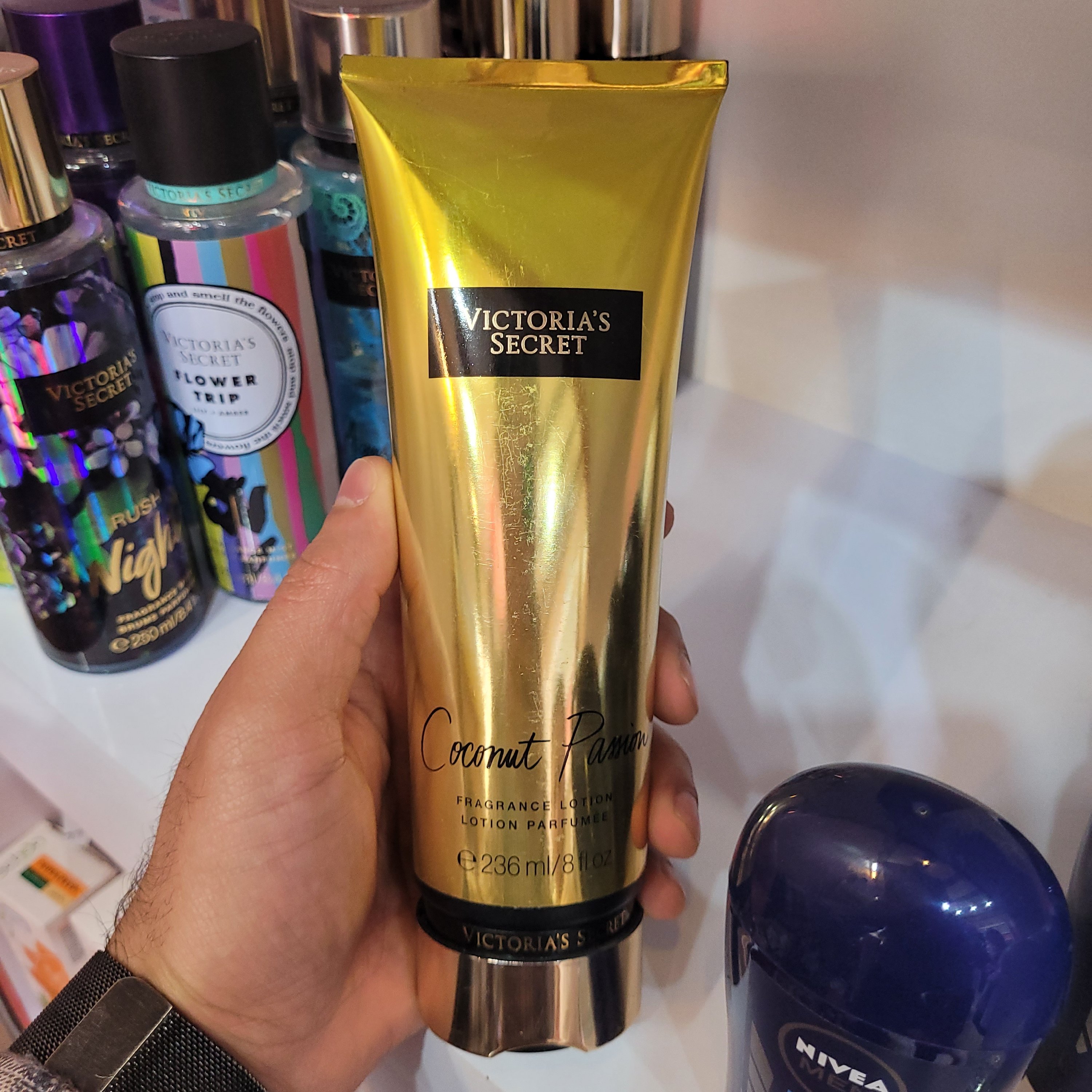 لوسیون مرطوب کنند بدن 236 میل مدل coconut passion