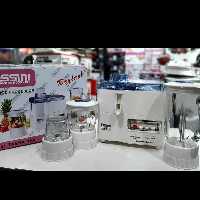 آبمیوه گیری دسینی چهارکاره مدل555 بدنه پلاستیکی