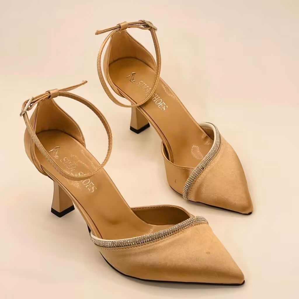 کفش زنانه نگینی جنس چرم و سوییت کفش مجلسی رنگبندی عالی