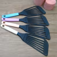 کفگیر روغنگیر و سرخ کردنی جنس پلاستیک29سانتی