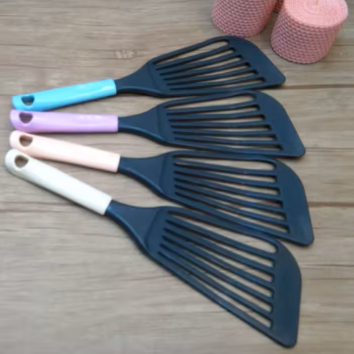 کفگیر روغنگیر و سرخ کردنی جنس پلاستیک29سانتی