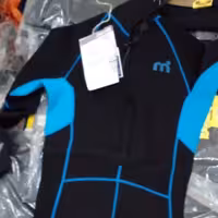 لباس غواصی کشی  اصل المانی برند مشهور  