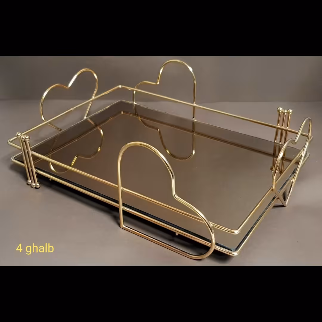 سینی پذیرایی طلایی شیک و بادوام مدل 4 قلب فروش به صورت تک و عمده