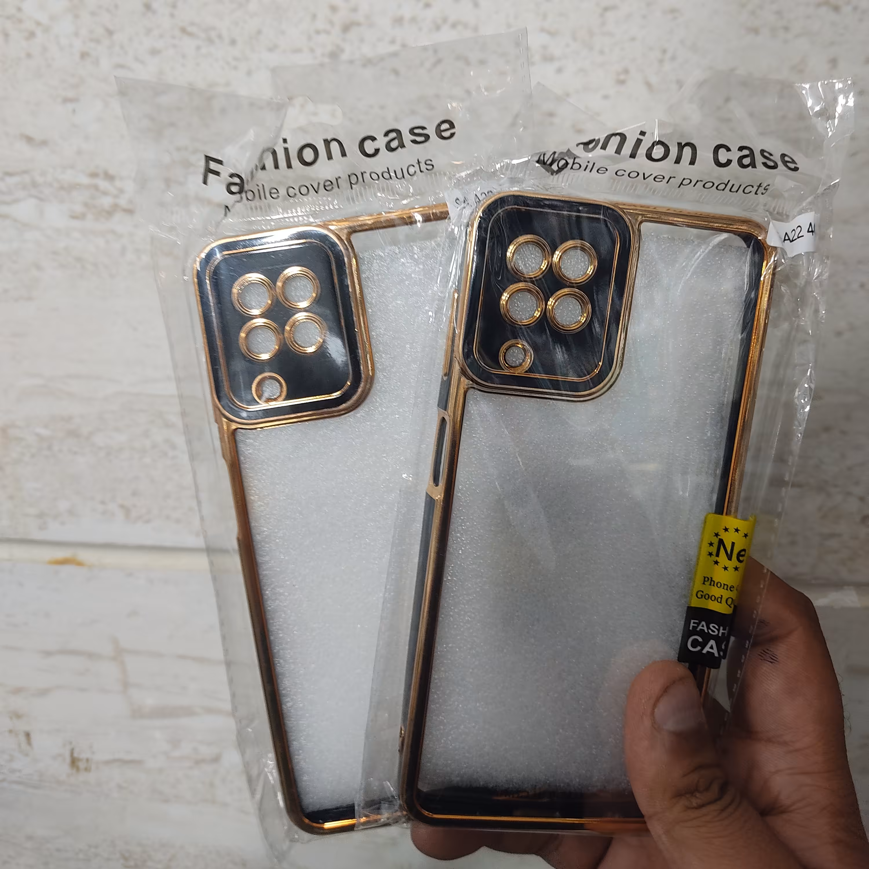 گارد دور طلایی A22 4G چهار