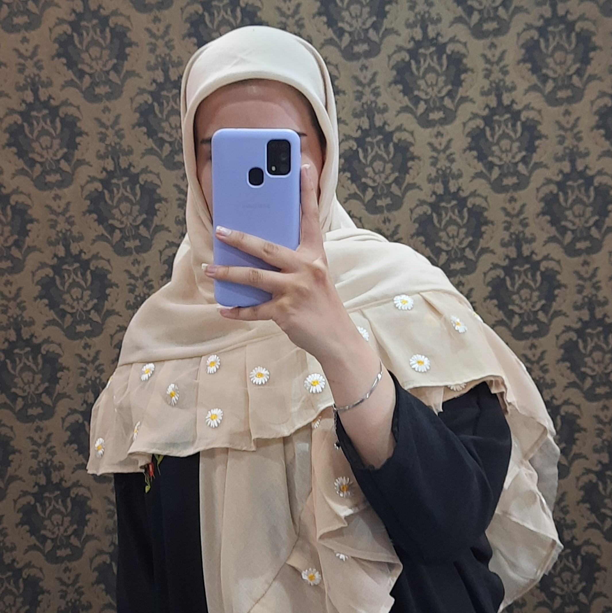 روسری دورچین دار دو لایه چین بابونه