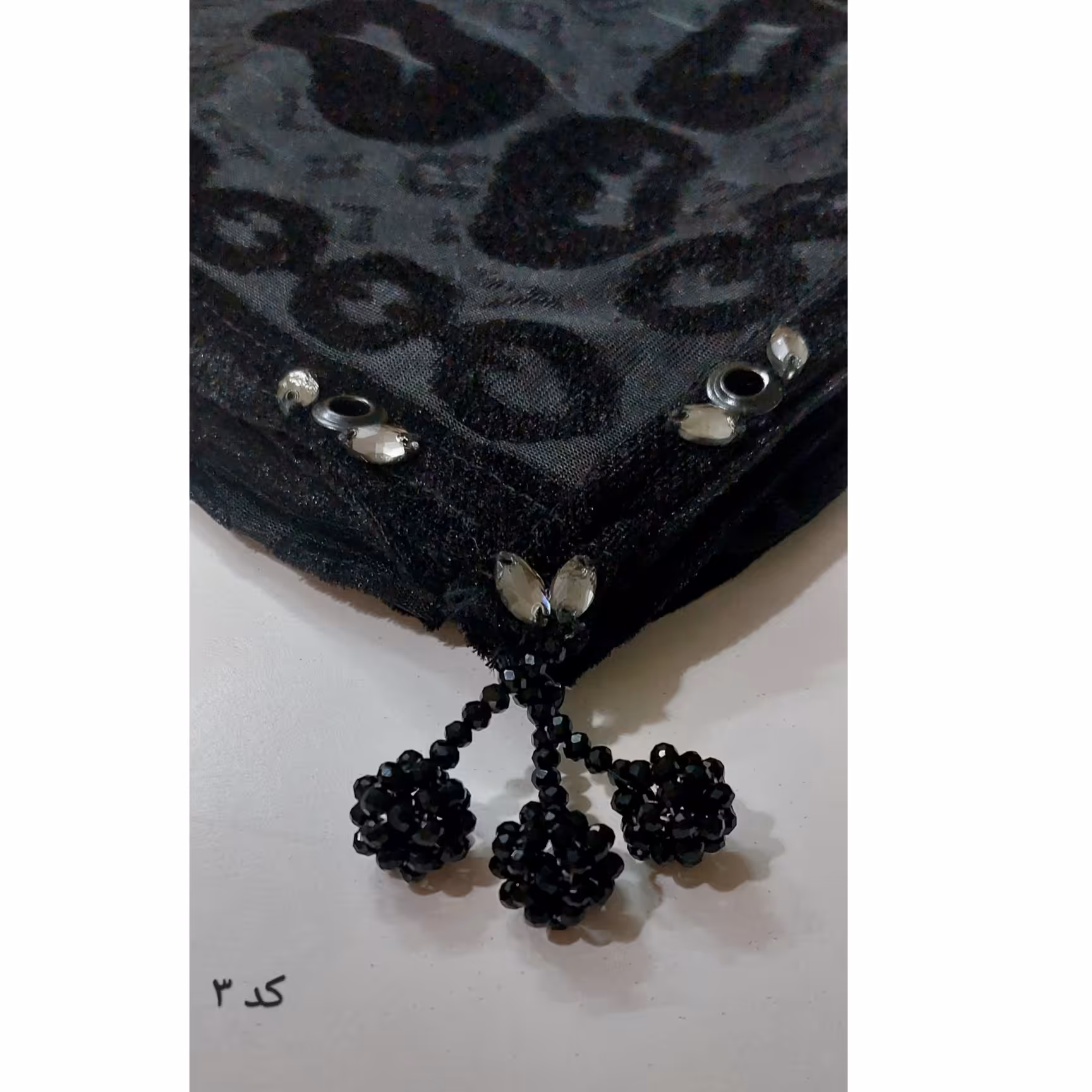 ارسال رایگان . روسری مخمل مجلسی وارداتی اعلاء قواره 140 کد3