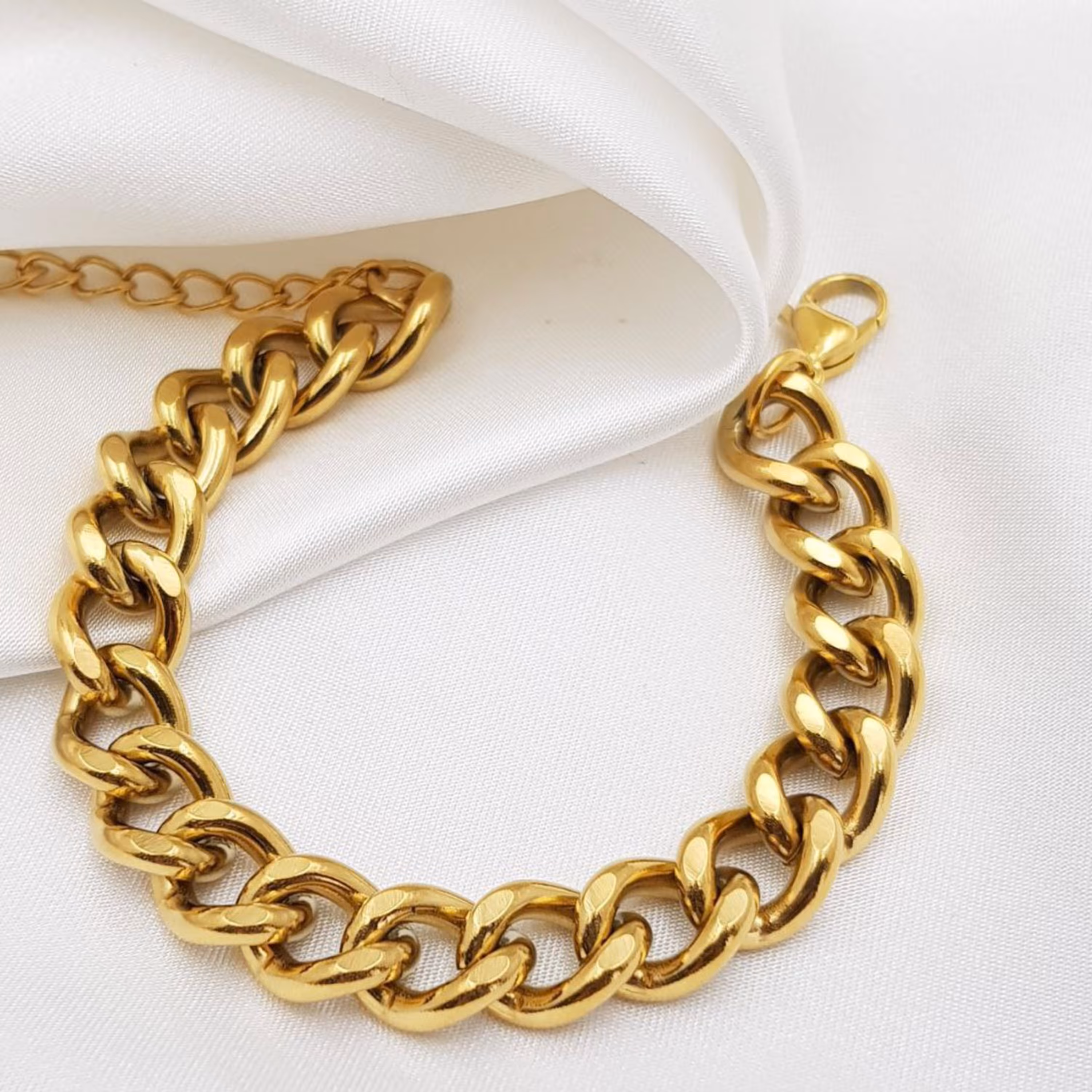 دستبند کارتیر تراش سایز 2.5 تراش طلایی