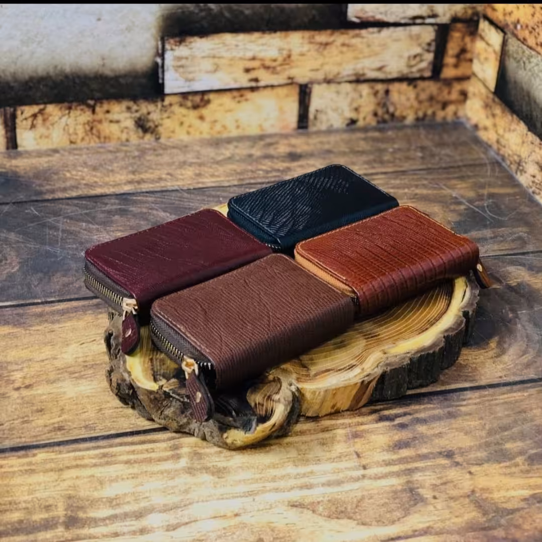 جاکارتی آکاردئونی چرم 