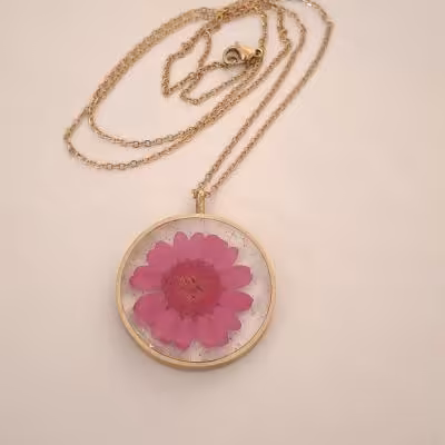 گردنبند بابونه طبیعی با زنجیر استیل