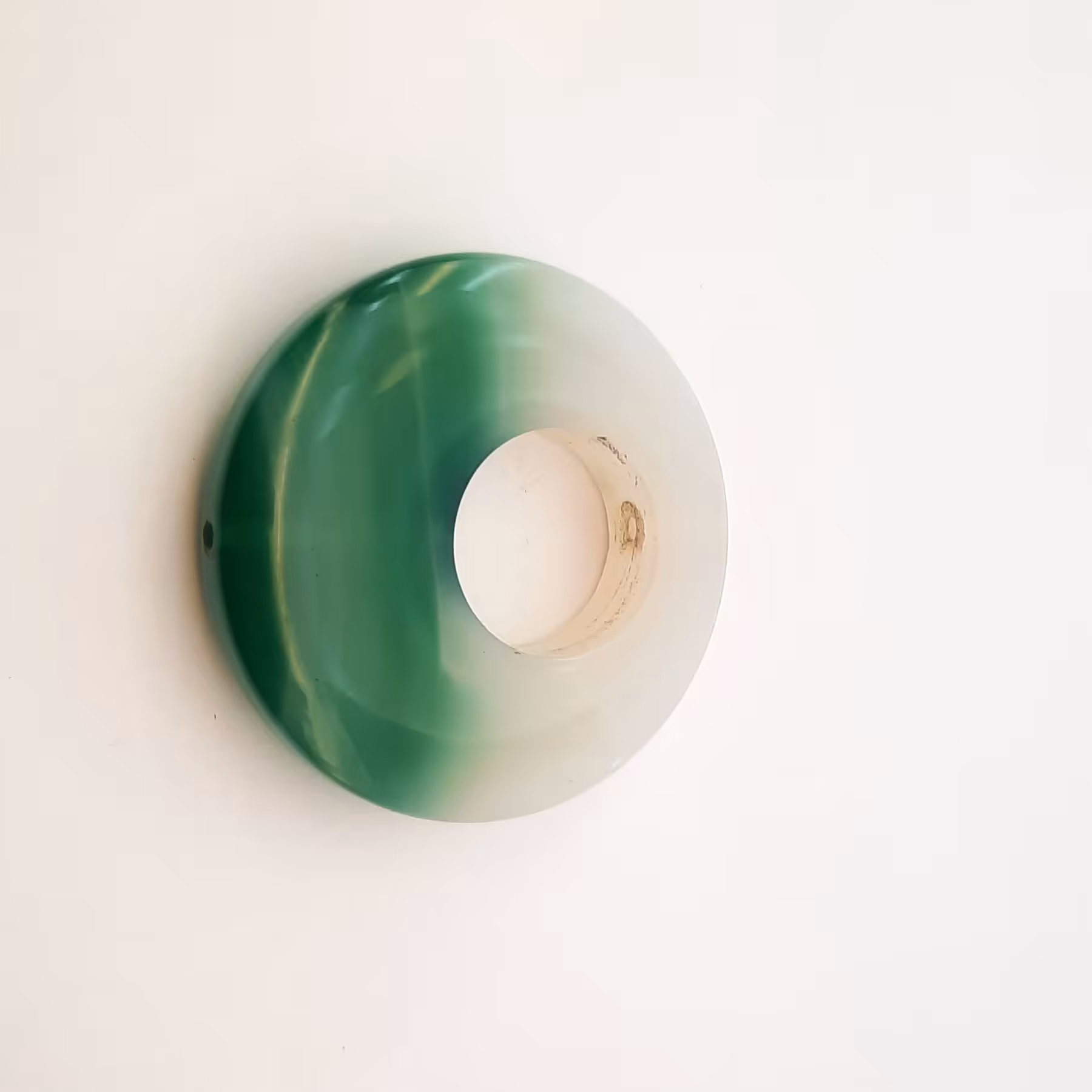 رینگ درشت کلکسیونی سنگ عقیق سبز سفید کد بی310 مناسب حجم تراشی و ساخت آویز