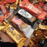 شکلات بای کیت در  4 رنگ و طعم، مناسب پذیرایی ، ویفر شکلاتی، شکلات فله( 800گرم) 