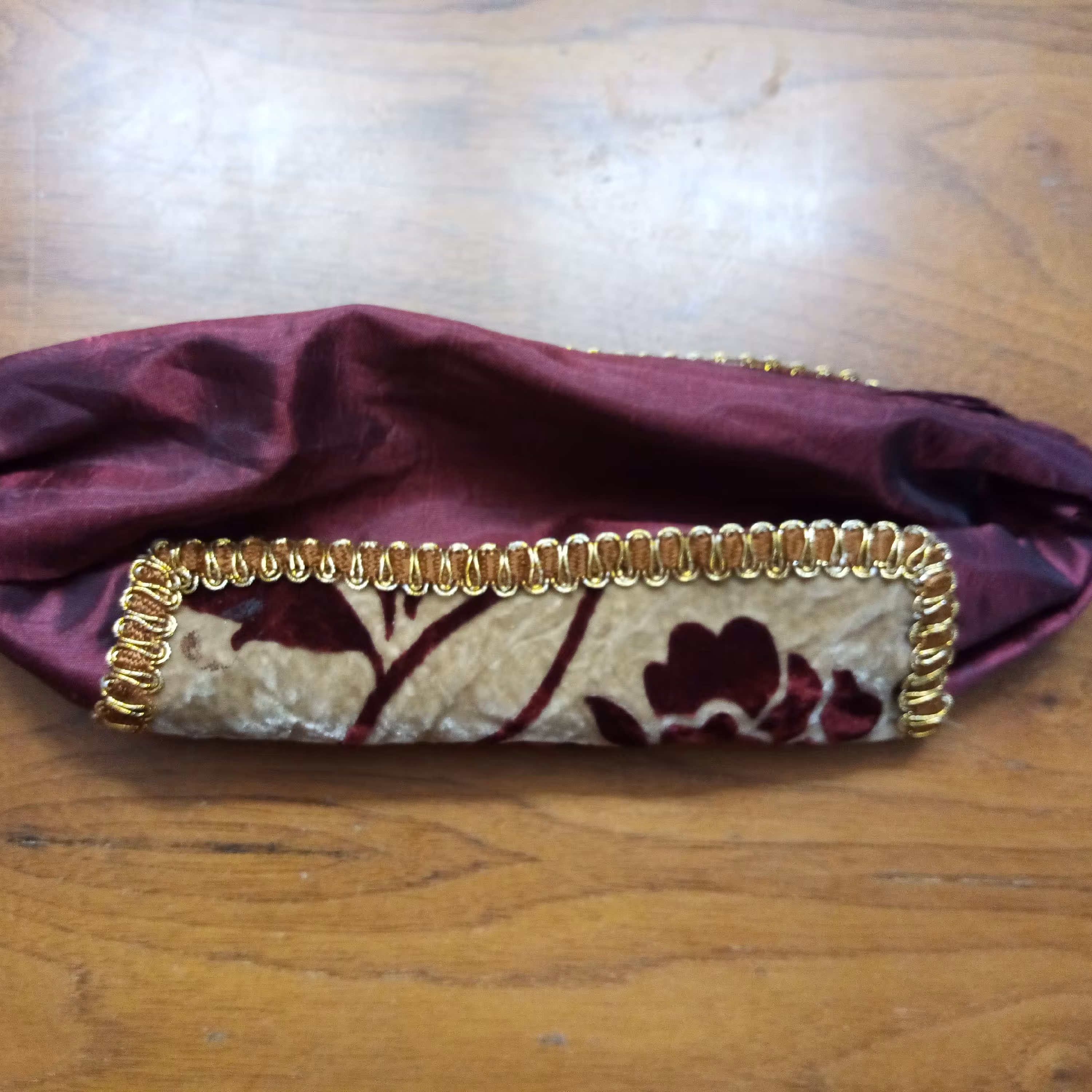 جامدادی و لوازم شخصی