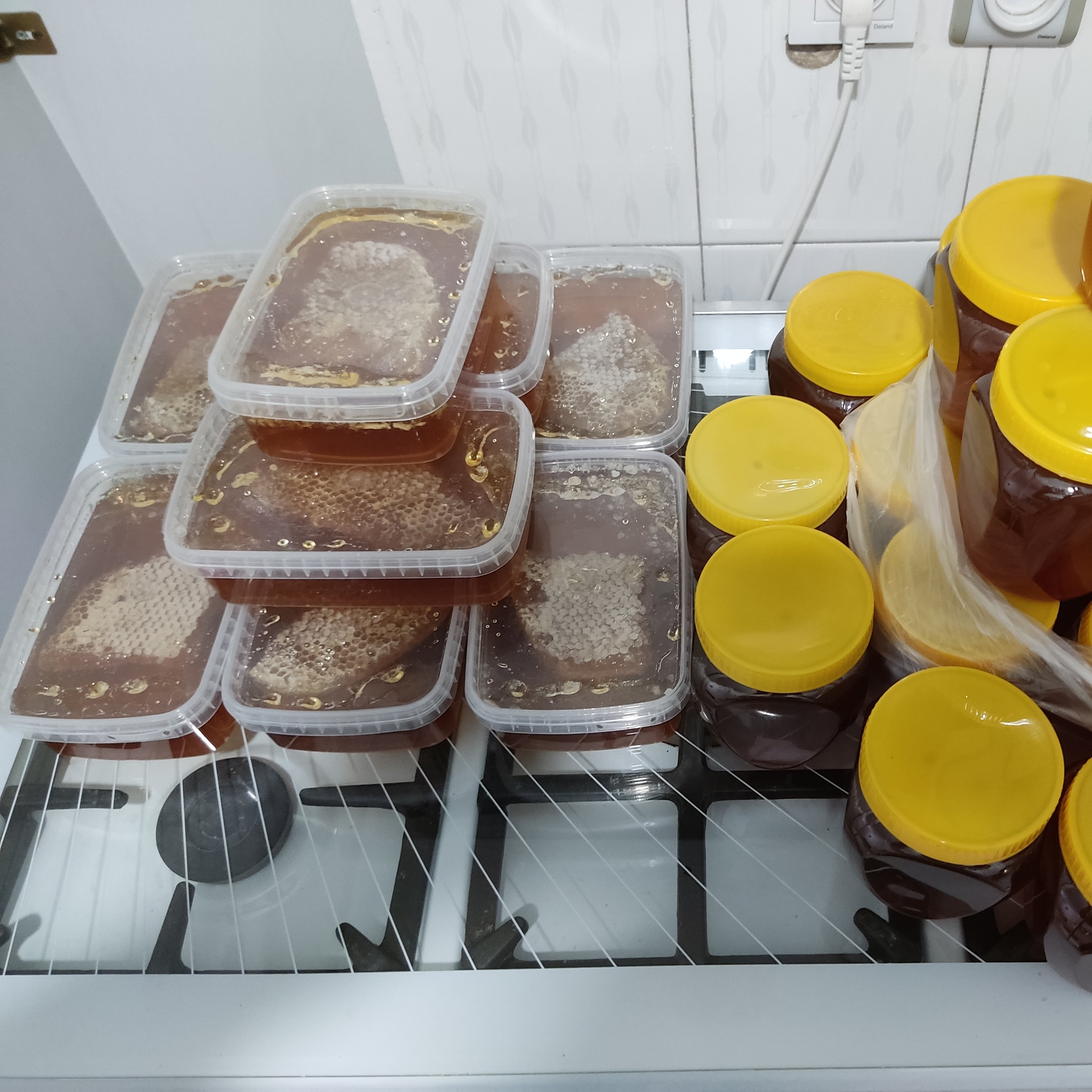عسل باموم گون