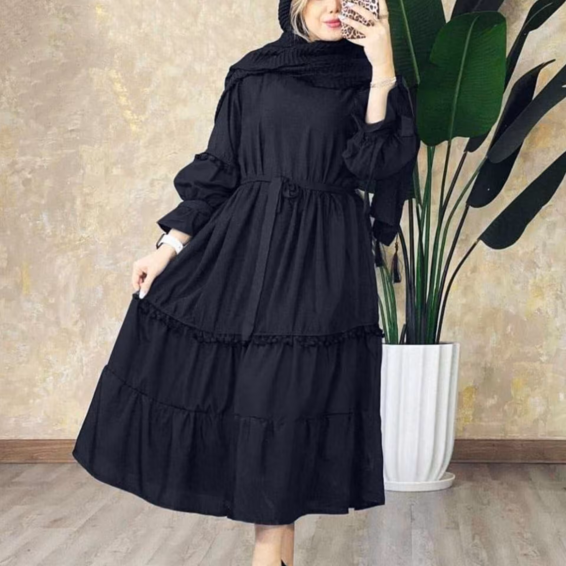  ساحلی آیسان
جنس  داکرون نخ
رنگ بندی   مشکی
سایز ها  فری38تا46
