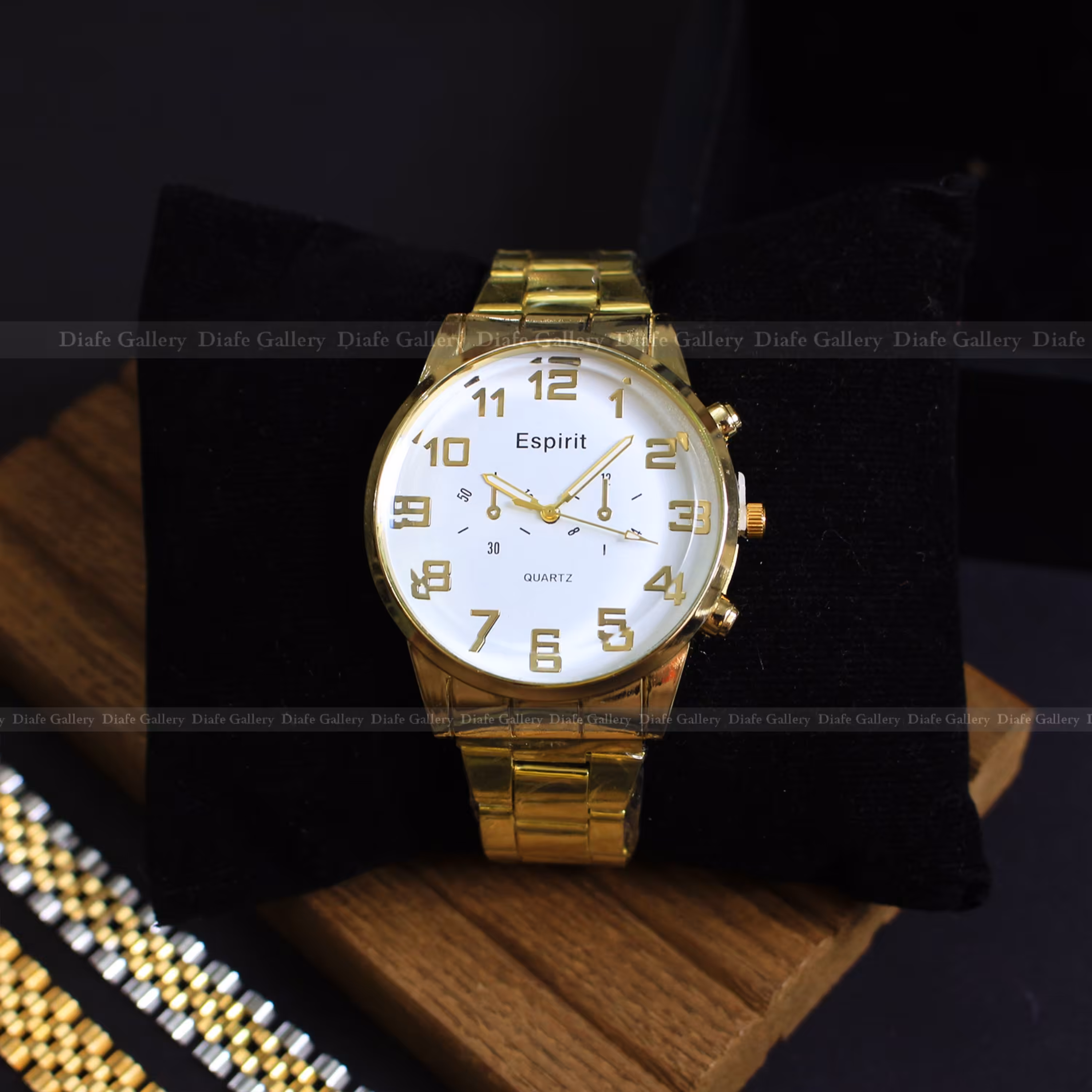 ساعت استیل مردانه طرح اسپریت جنس استیل رنگ طلایی ثابت کد 3