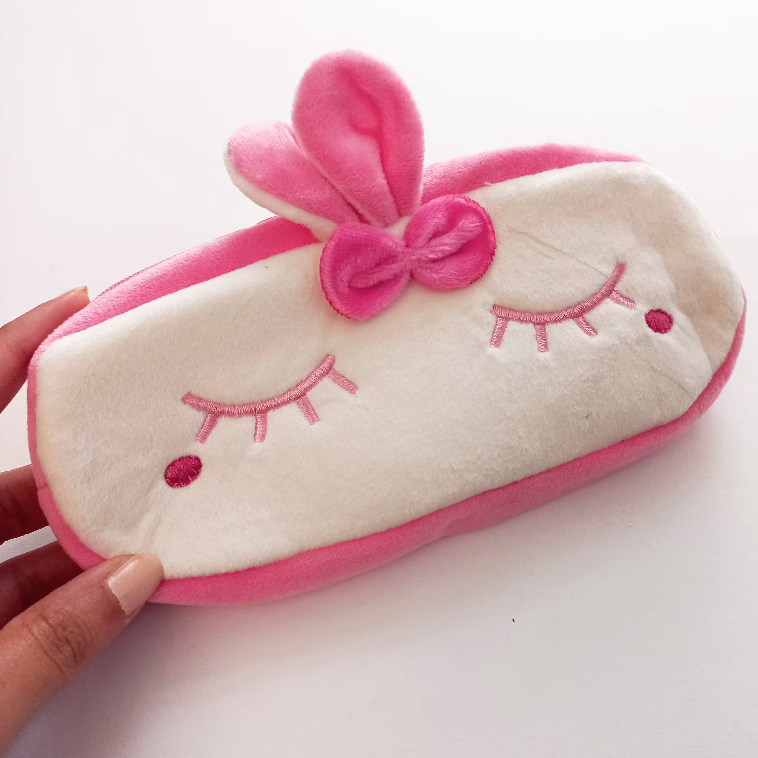 جامدادی خرگوش