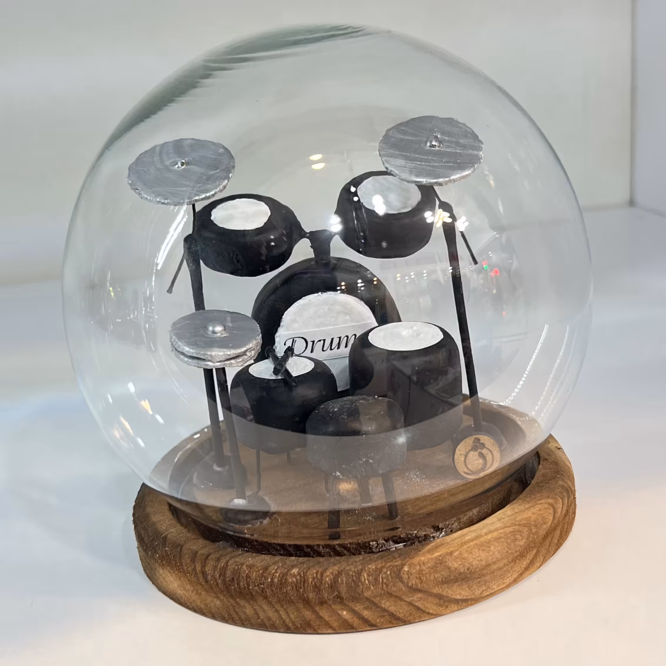 گوی شیشه ای مدل موسیقی 