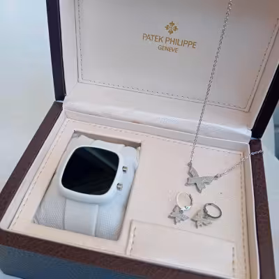 ست ساعت ال ای دی همراه نیم ست مناسب هدیه دادن