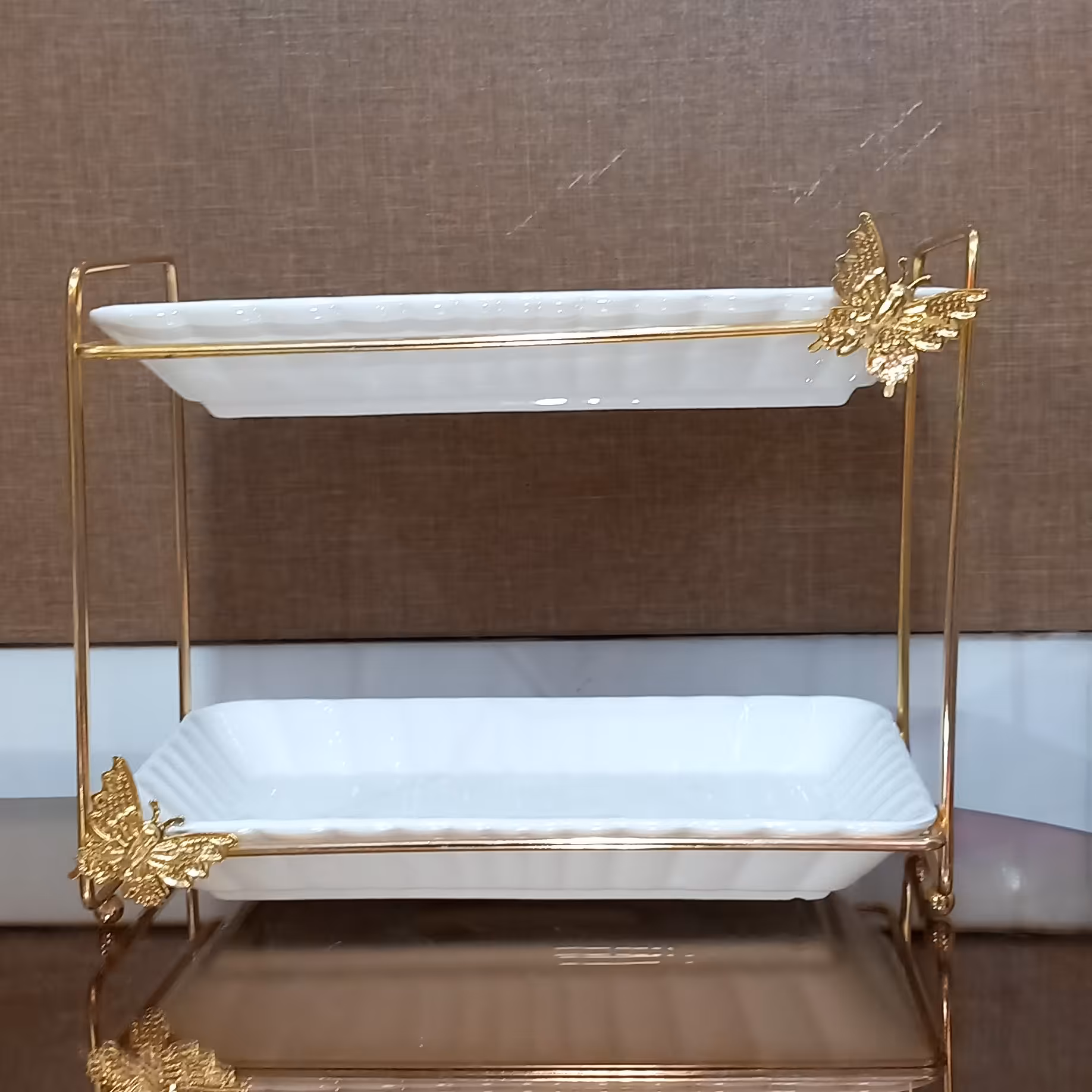 شیرینی خوری دوطبقه 