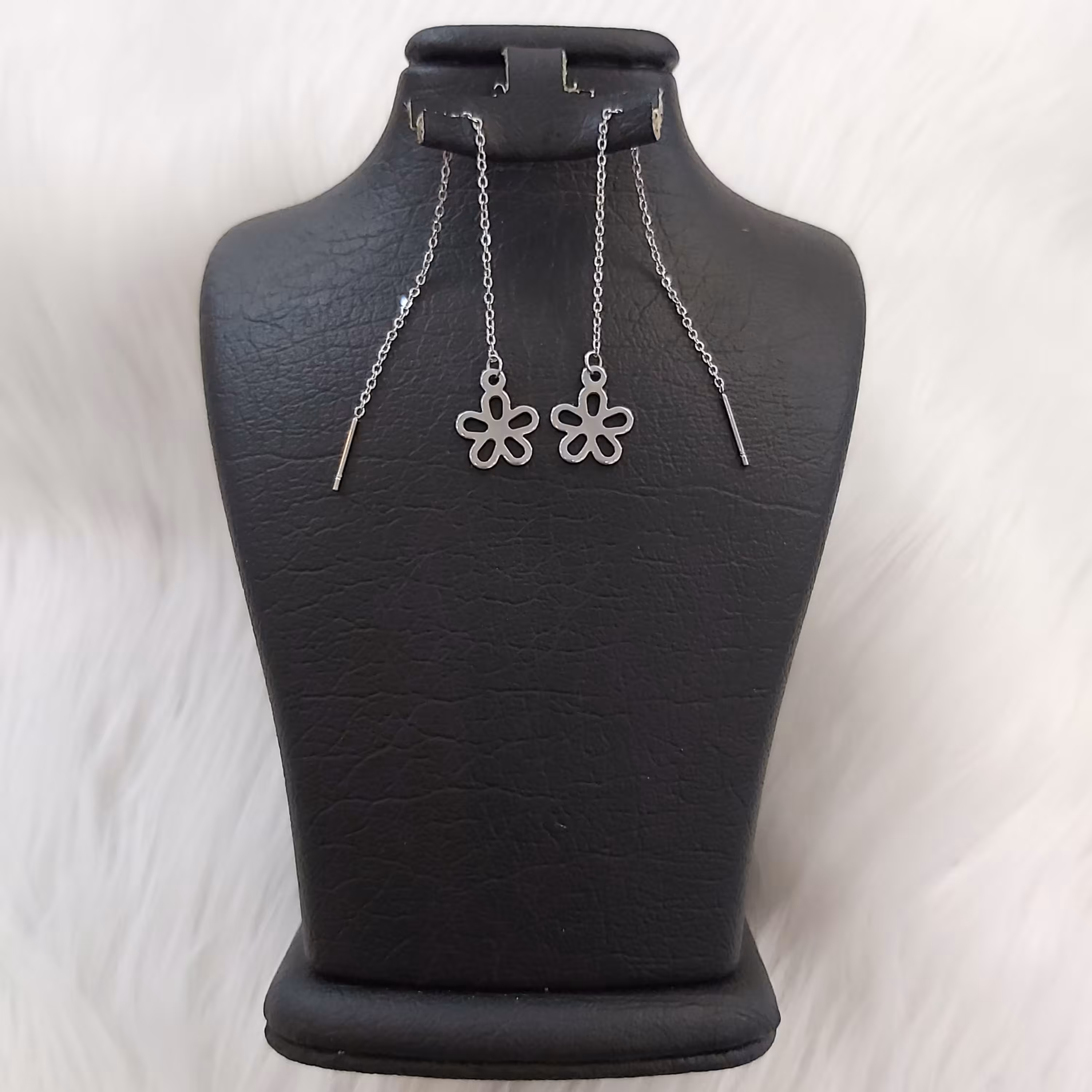 گوشواره استیل مدل بخیه طرح گل کد flo113