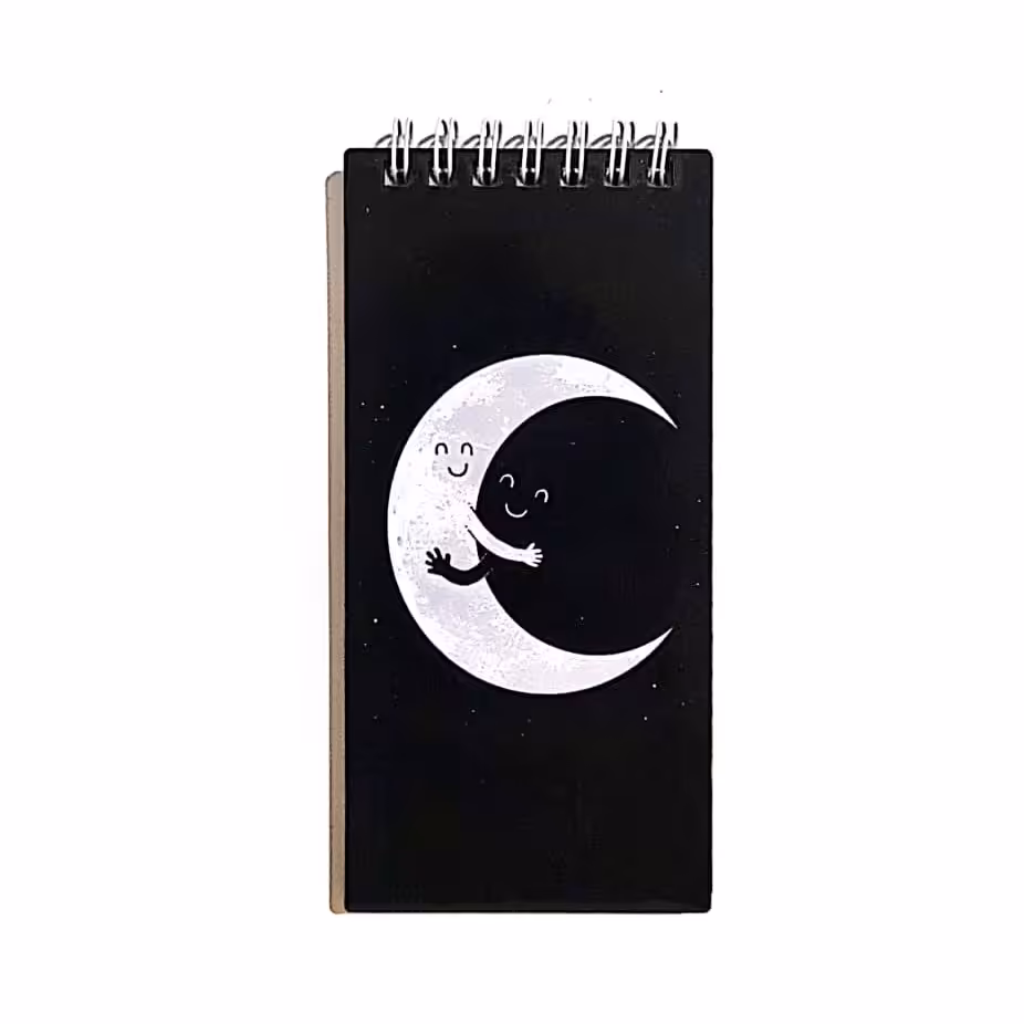 دفترچه یادداشت طرح ماه