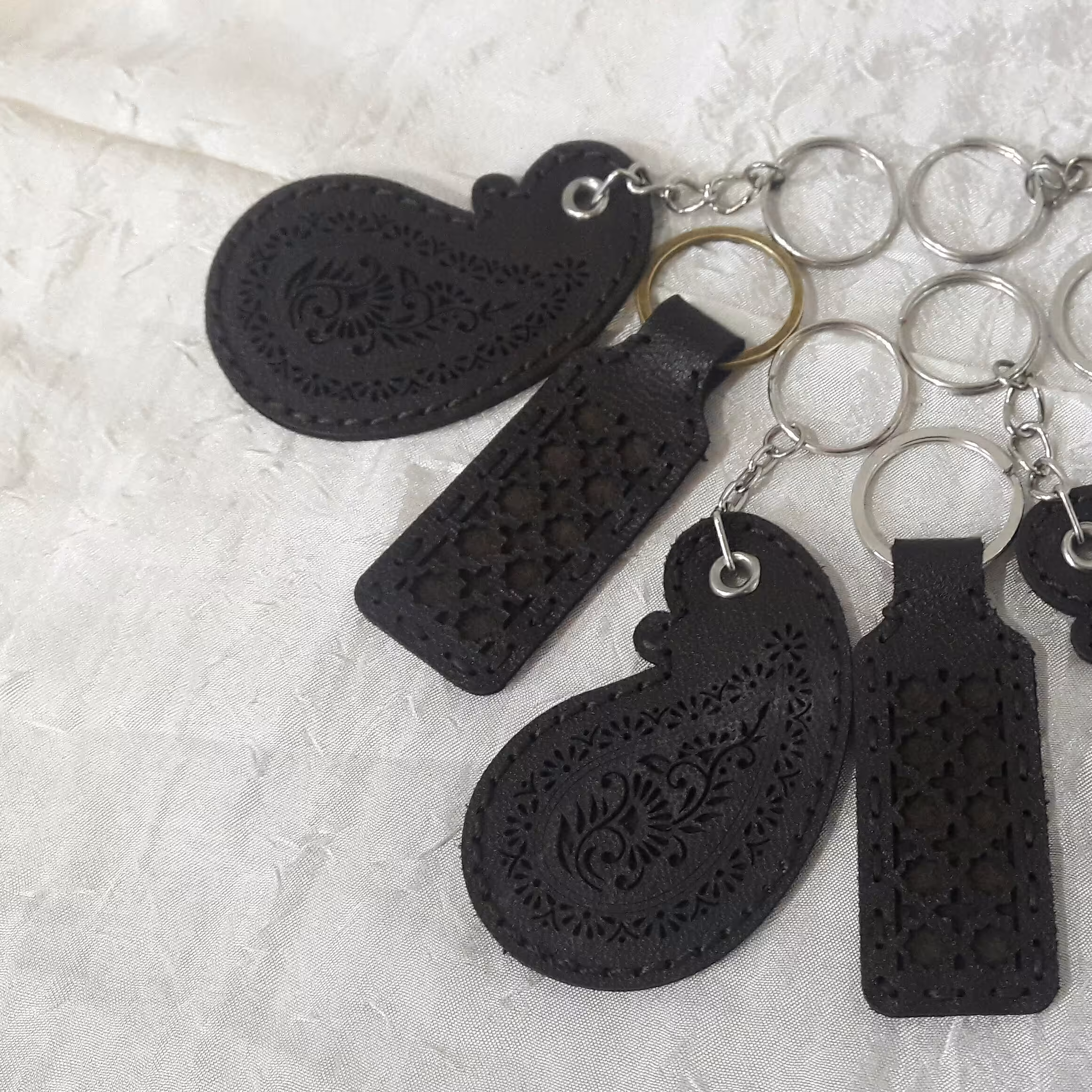 سرکلیدی چرم