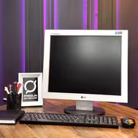 خرید مانیتور استوک 19 اینچ