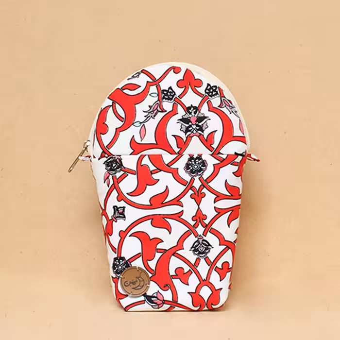 جامدادی مهبن مدل ایستاده-طرح دار قرمز-دارای آستر کرم و نمد