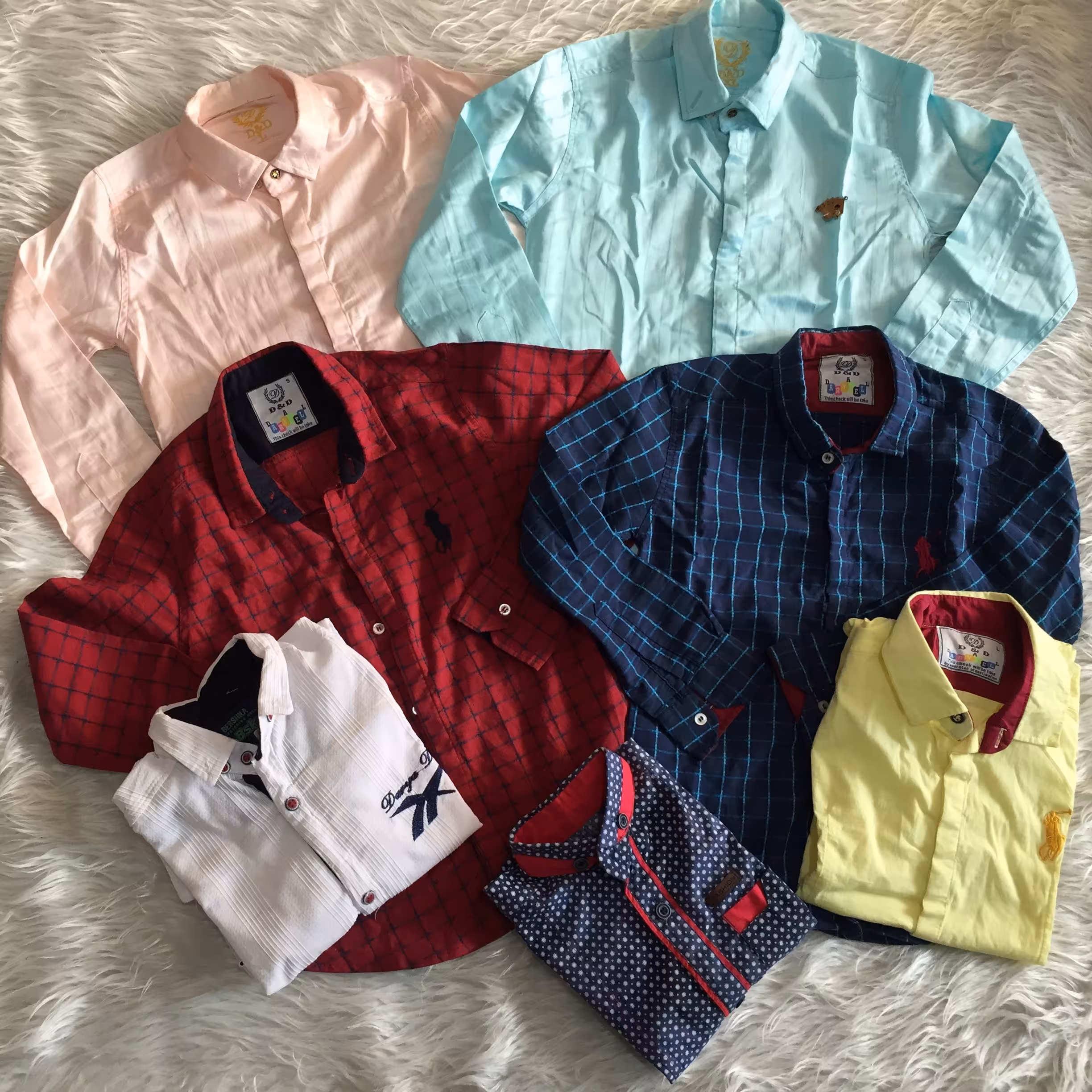 پیراهن پسرانه  طرح بندی رنگبندی مطابق تصویر  از سایز 40 تا سایز 60 موجود 