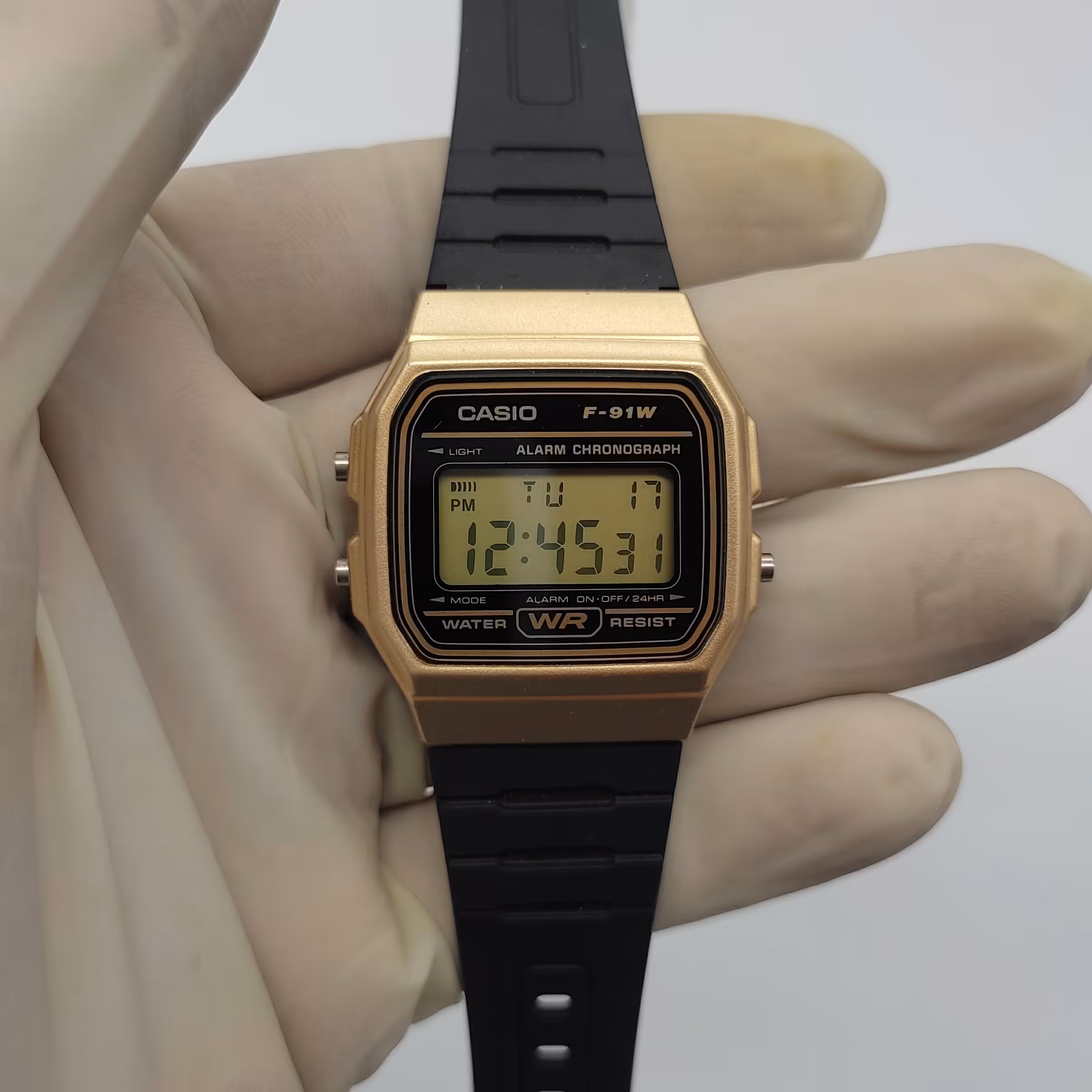 ساعت مچی دیجیتالی کاسیو