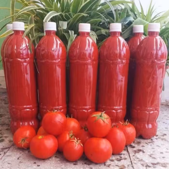 رب گوجه بسیار خوشرنگ و خوشمزه 