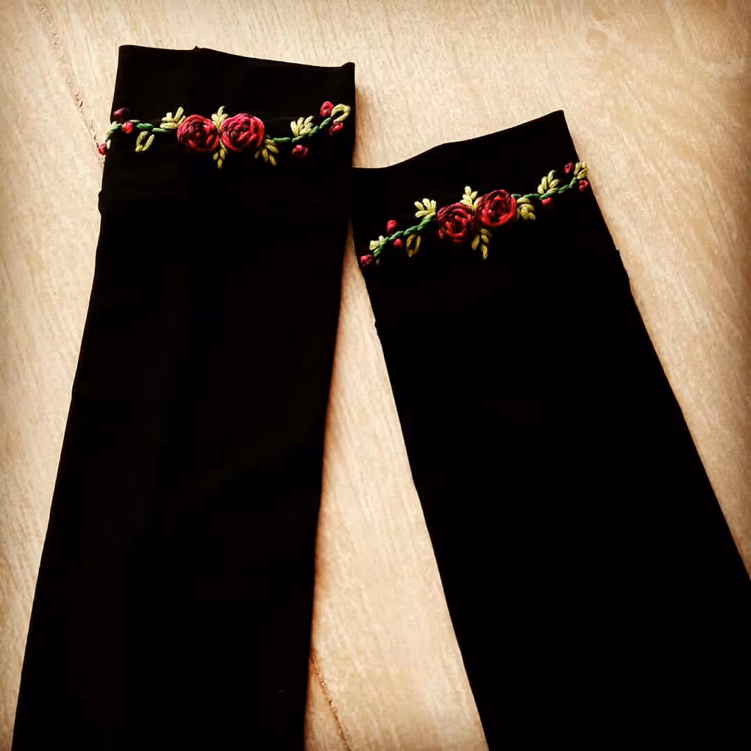 ساق دست گلدوزی طرح128